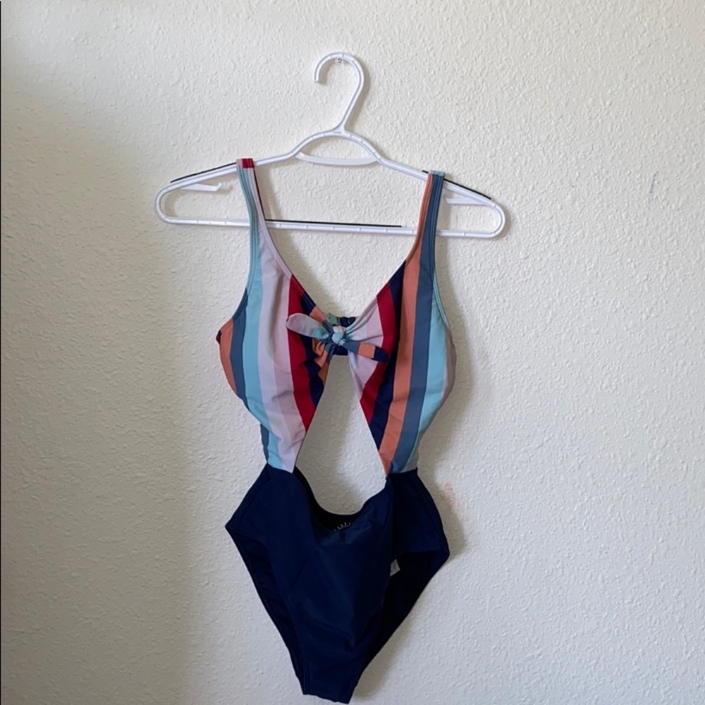 Hollister swimsuit
